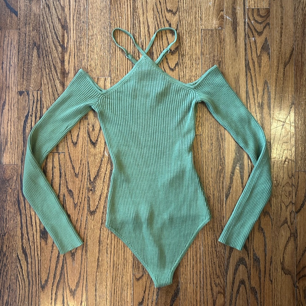 Abercrombie & Fitch Ribbed Knit Halter Long Sleeve Bodysuit